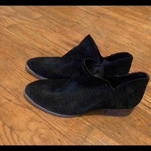 Vince Camuto Booties